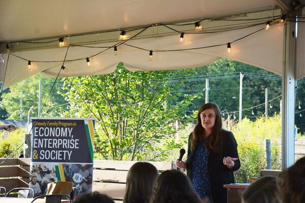 Amy McAuliffe addresses students in Notre Dame’s Sheedy Family Program at the program’s kickoff dinner